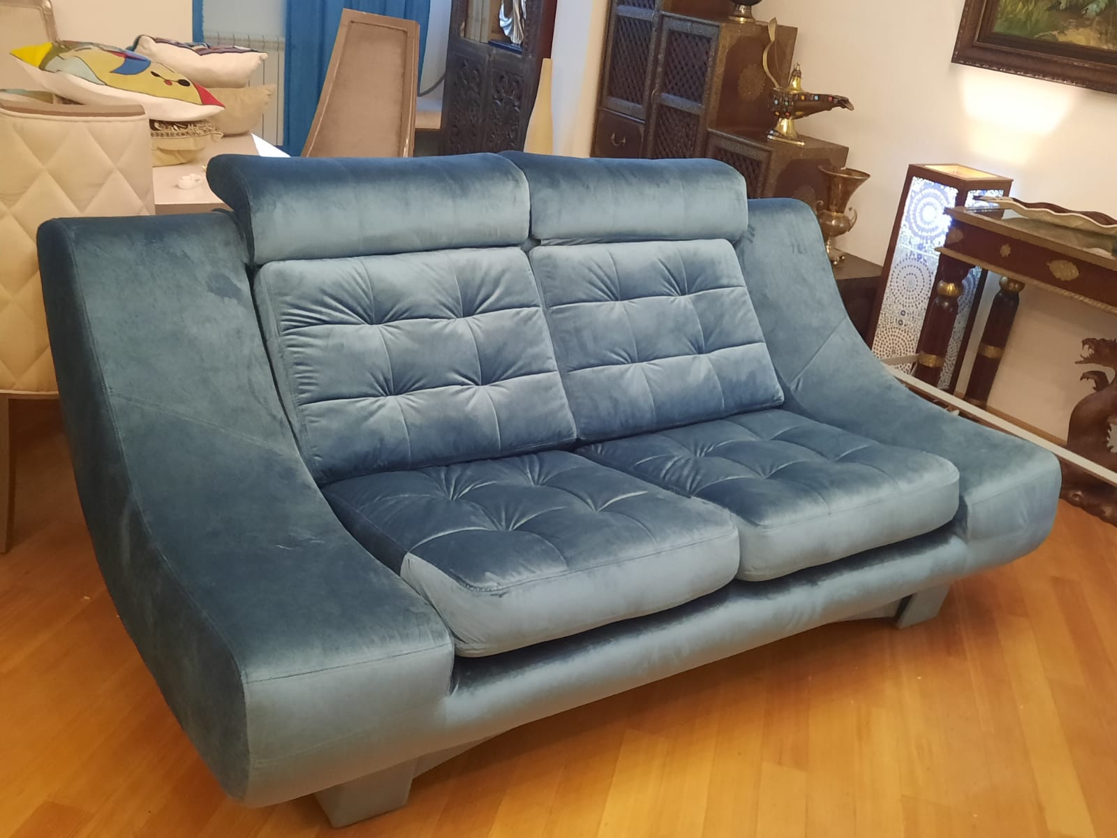 Обивка дивана на дому. Кореновск