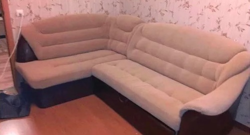 Перетяжка углового дивана. Кореновск