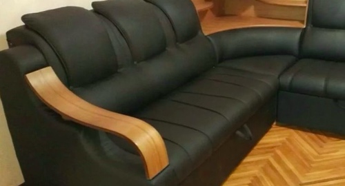 Перетяжка кожаного дивана. Кореновск